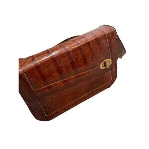 Women's Cuban Alligator Burnt Brown Snap Light Academia Preppy Minimal Crossbody